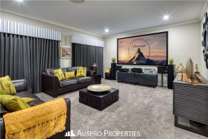 107  Hawthorn Cct, Stretton, QLD 4116 Australia