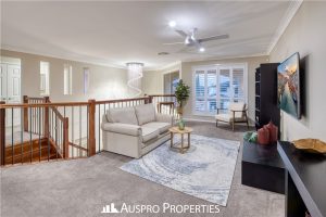 107  Hawthorn Cct, Stretton, QLD 4116 Australia