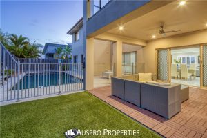 107  Hawthorn Cct, Stretton, QLD 4116 Australia