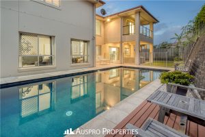 107  Hawthorn Cct, Stretton, QLD 4116 Australia