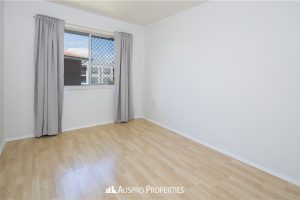 12 Le Grand Street, Macgregor, QLD 4109 Australia
