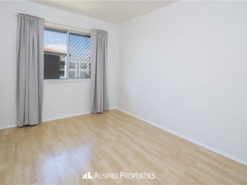 12 Le Grand Street, Macgregor, QLD 4109 Australia