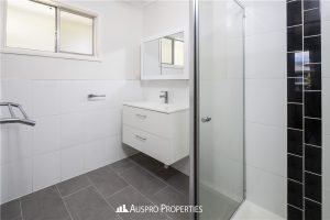12 Le Grand Street, Macgregor, QLD 4109 Australia