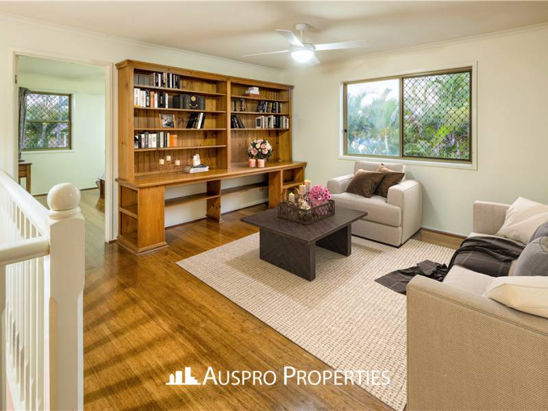93 Muscari Crescent, DREWVALE, QLD 4116 Australia