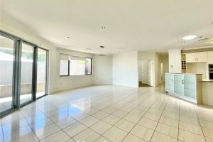 11 Penson St, Stretton, QLD 4116 Australia