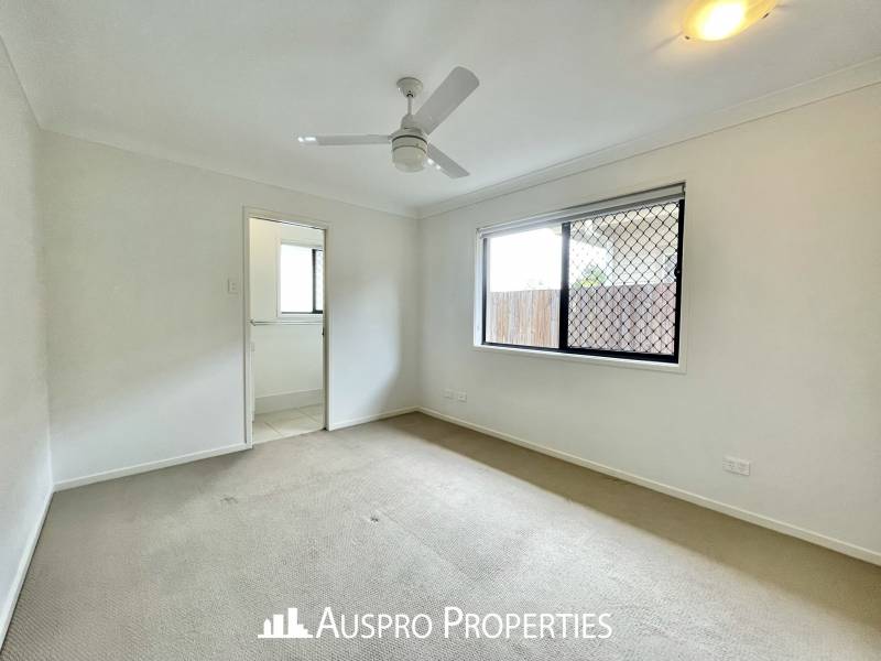 1/12  Courtice Street, ACACIA RIDGE, QLD 4110 Australia