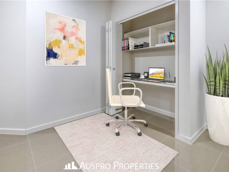 1854/5 Cremin St, UPPER MOUNT GRAVATT, QLD 4122 Australia