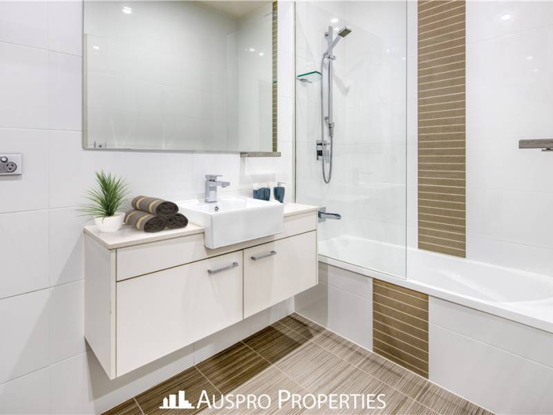 1854/5 Cremin St, UPPER MOUNT GRAVATT, QLD 4122 Australia