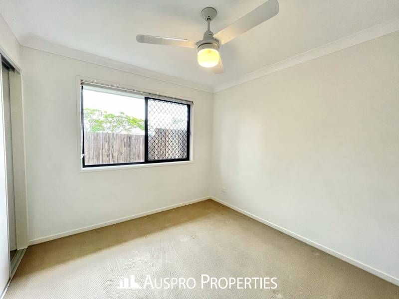 1/12  Courtice Street, ACACIA RIDGE, QLD 4110 Australia