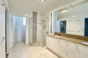 11 Penson St, Stretton, QLD 4116 Australia