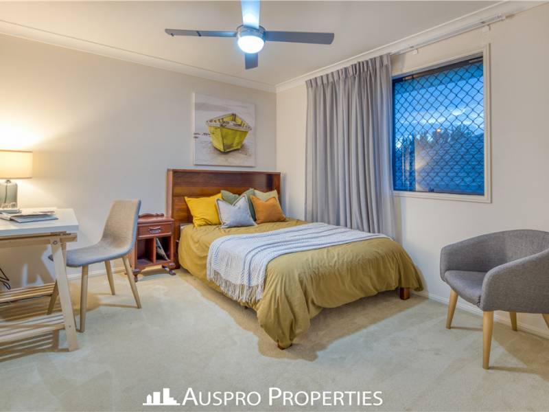 62 Birchwood Pl, Stretton, QLD 4116