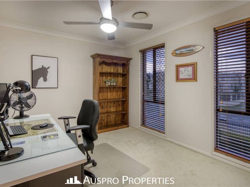 62 Birchwood Pl, Stretton, QLD 4116