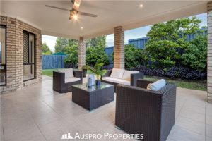 62 Birchwood Pl, Stretton, QLD 4116