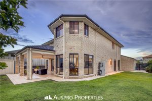 62 Birchwood Pl, Stretton, QLD 4116